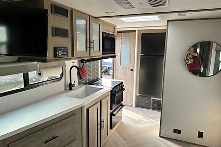 Travel trailer