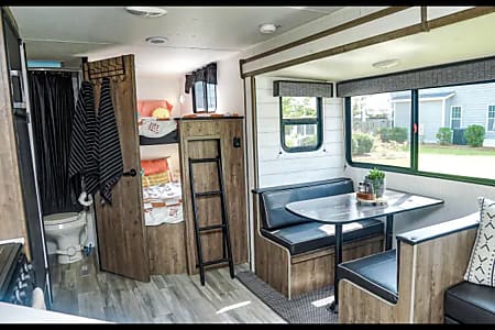 Travel trailer