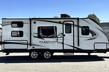 Travel trailer