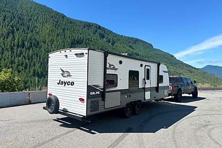 Travel trailer