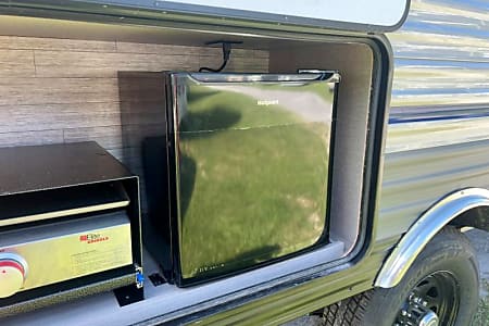 Travel trailer