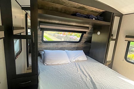 Travel trailer