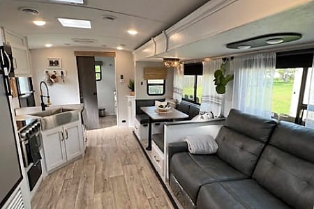 Travel trailer