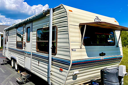 Travel trailer