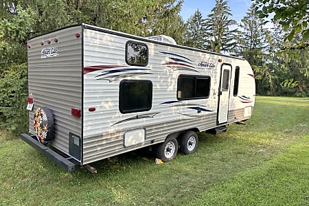 Travel trailer