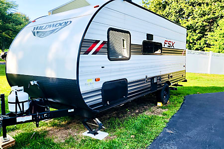 Travel trailer