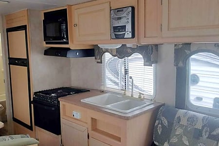 Travel trailer