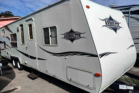 Travel trailer