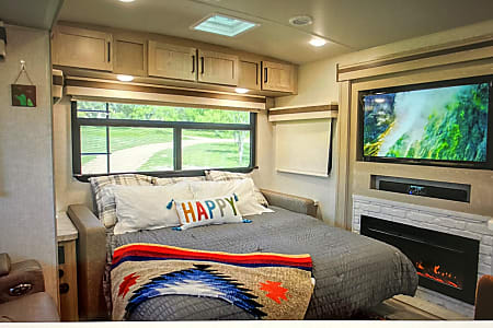 Travel trailer