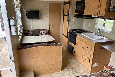 Travel trailer