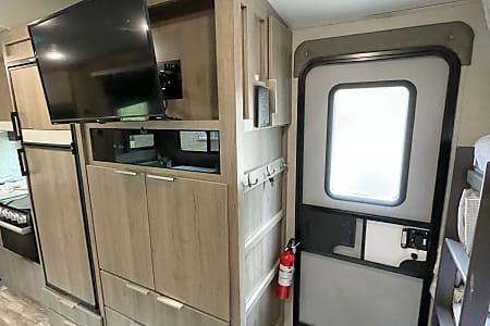 Travel trailer