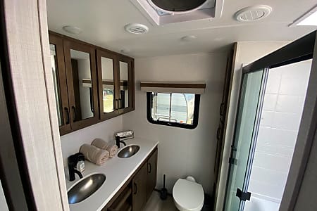 Travel trailer