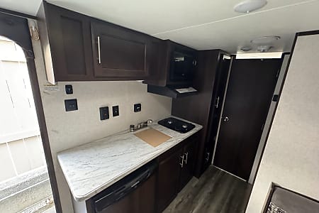 Travel trailer