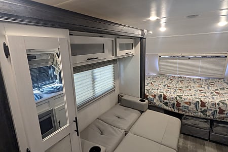 Travel trailer