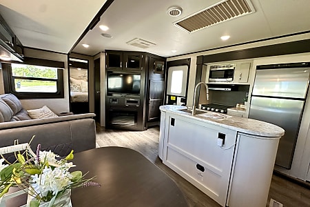 Travel trailer