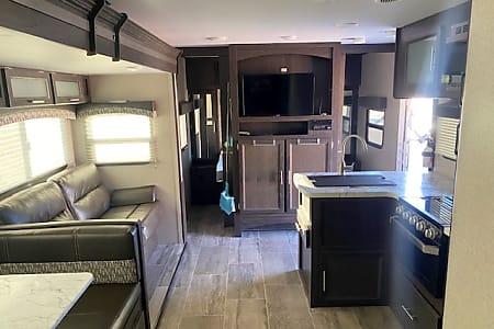 Travel trailer