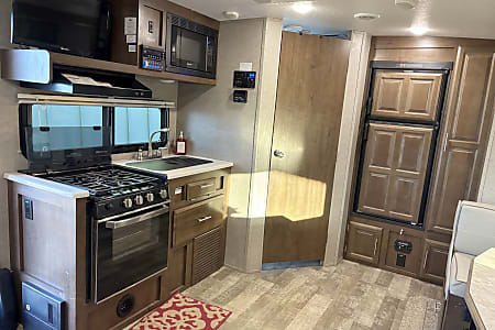 Travel trailer