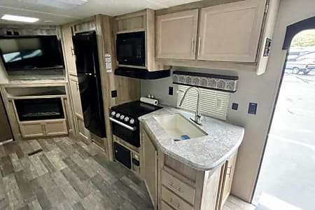 Travel trailer