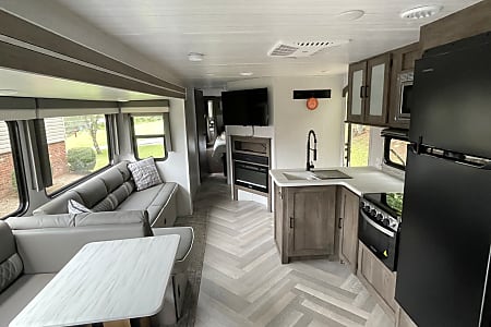 Travel trailer