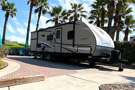 Travel trailer