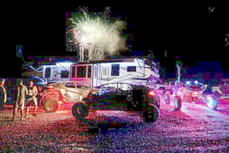 Toy hauler