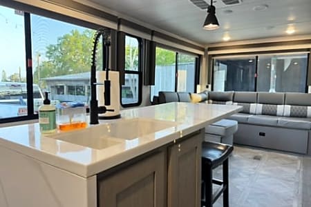 Travel trailer