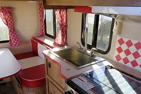 Travel trailer