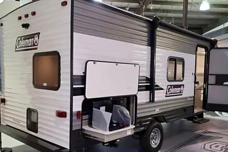 Travel trailer