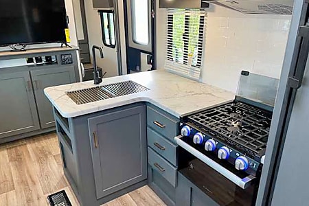 Travel trailer