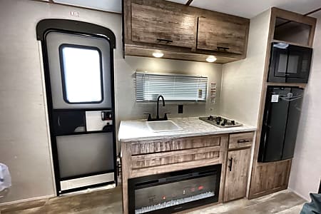 Travel trailer