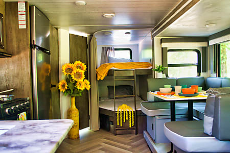 Travel trailer