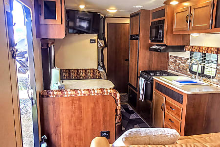 Travel trailer