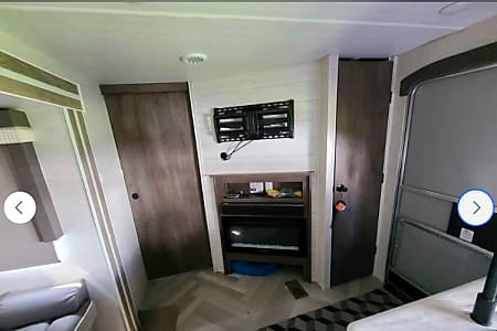 Travel trailer