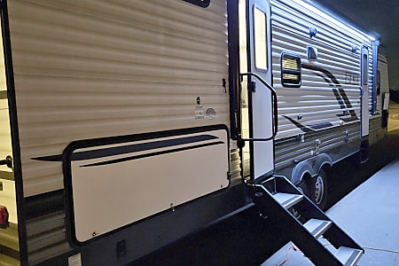 Travel trailer