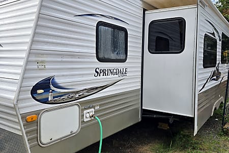 Travel trailer