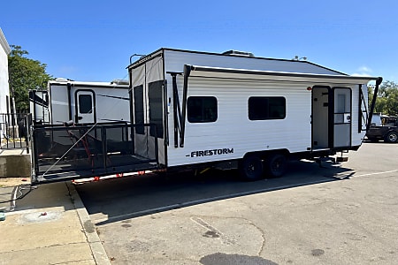 Travel trailer