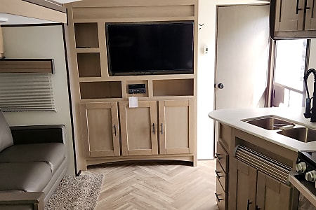 Travel trailer