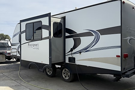 Travel trailer