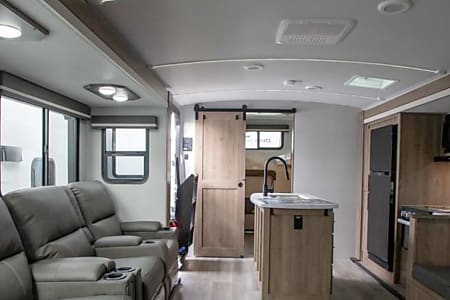 Travel trailer