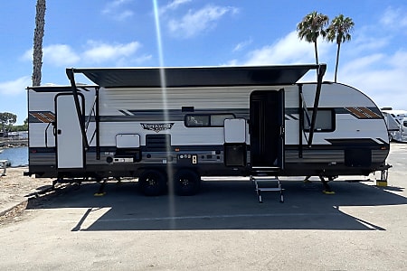 Travel trailer