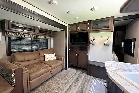 Travel trailer