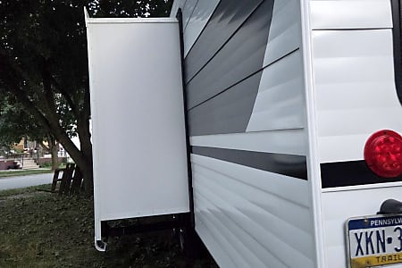 Travel trailer