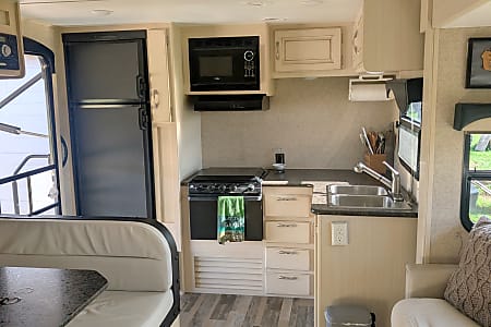Travel trailer