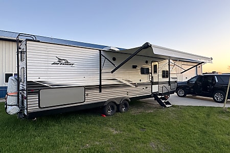 Travel trailer