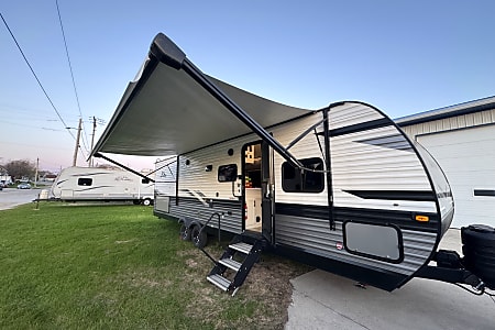 Travel trailer