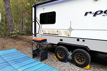 Travel trailer