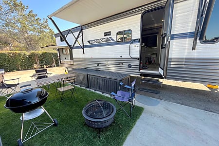 Travel trailer