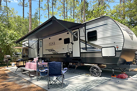 Travel trailer
