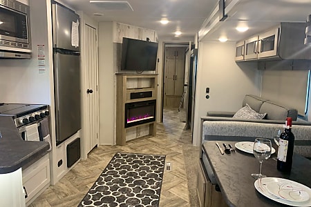Travel trailer