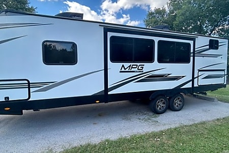 Travel trailer